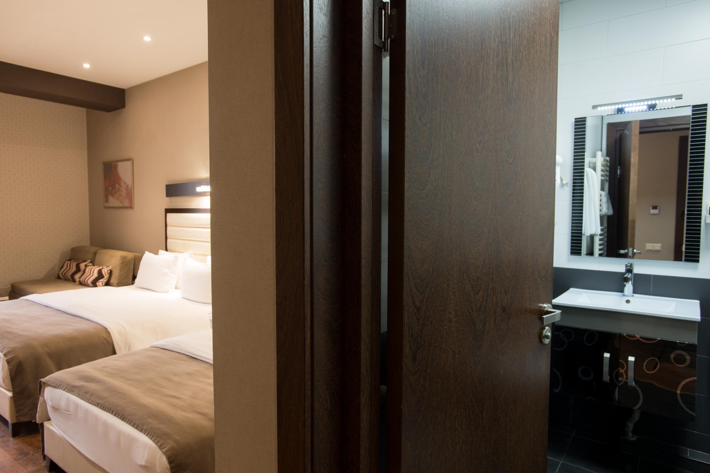 Hotel Orion Tiflis Dış mekan fotoğraf