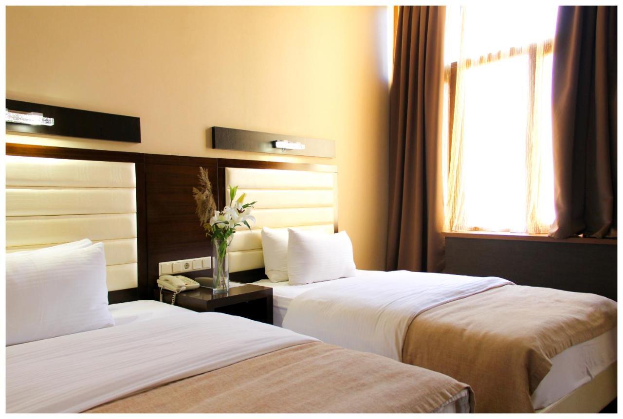Hotel Orion Tiflis Dış mekan fotoğraf